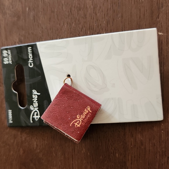 Charm - Picture 2 of 3